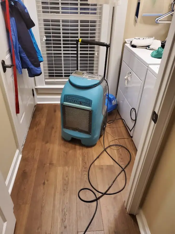 Commercial dehumidifier deployed for Flood Damage Cleanup in Seminole
